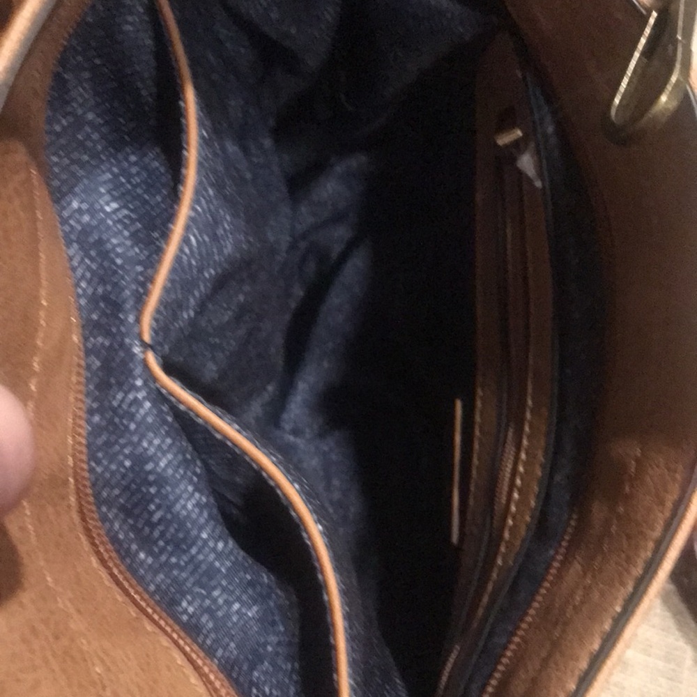 Moda Luxe Hobo CrossbodyHand Bag - Picture 10 of 15